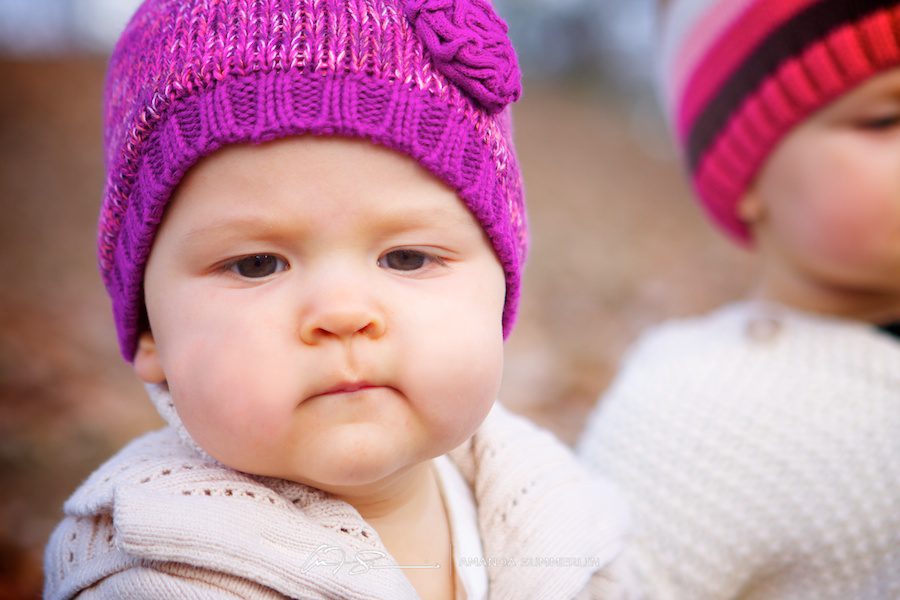 Twin baby portrait photos 13