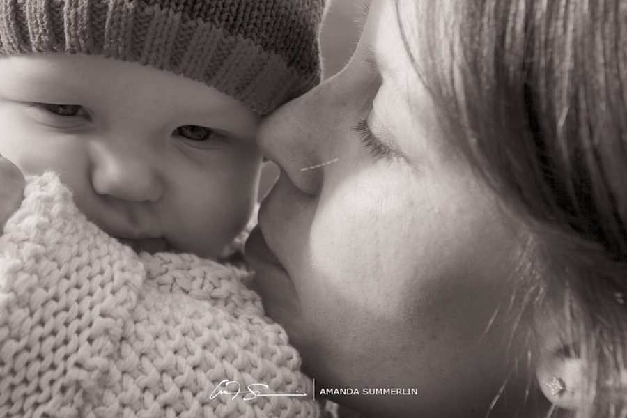 Twin baby portrait photos 14