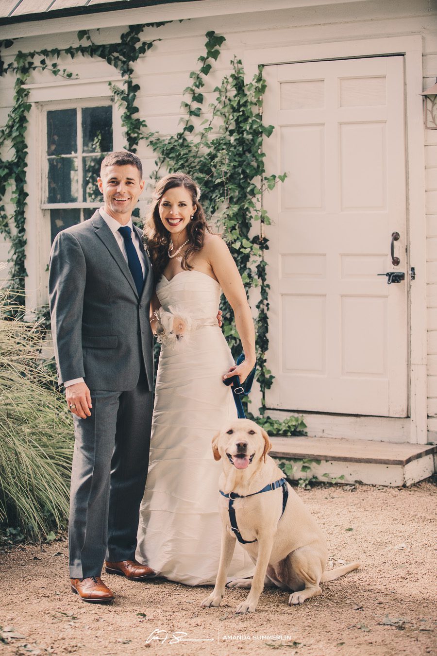newlywed photo with dog-1